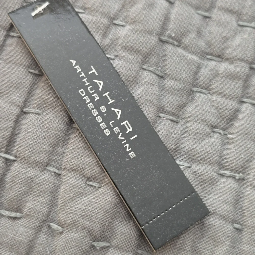 Tahari Arthur S Levine Dress - Picture 12 of 13
